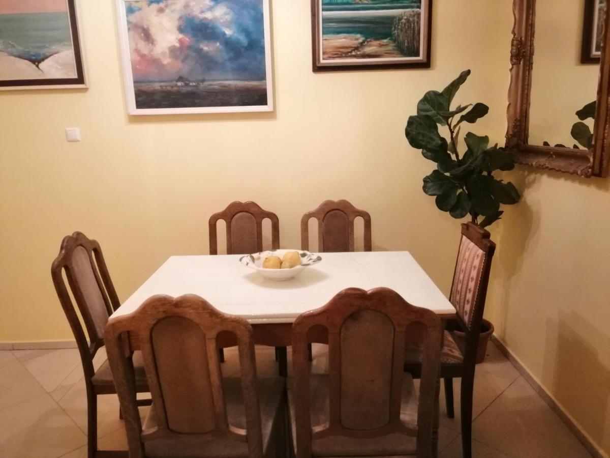 Vizaknai Apartmanhaz Székesfehérvár Exterior foto