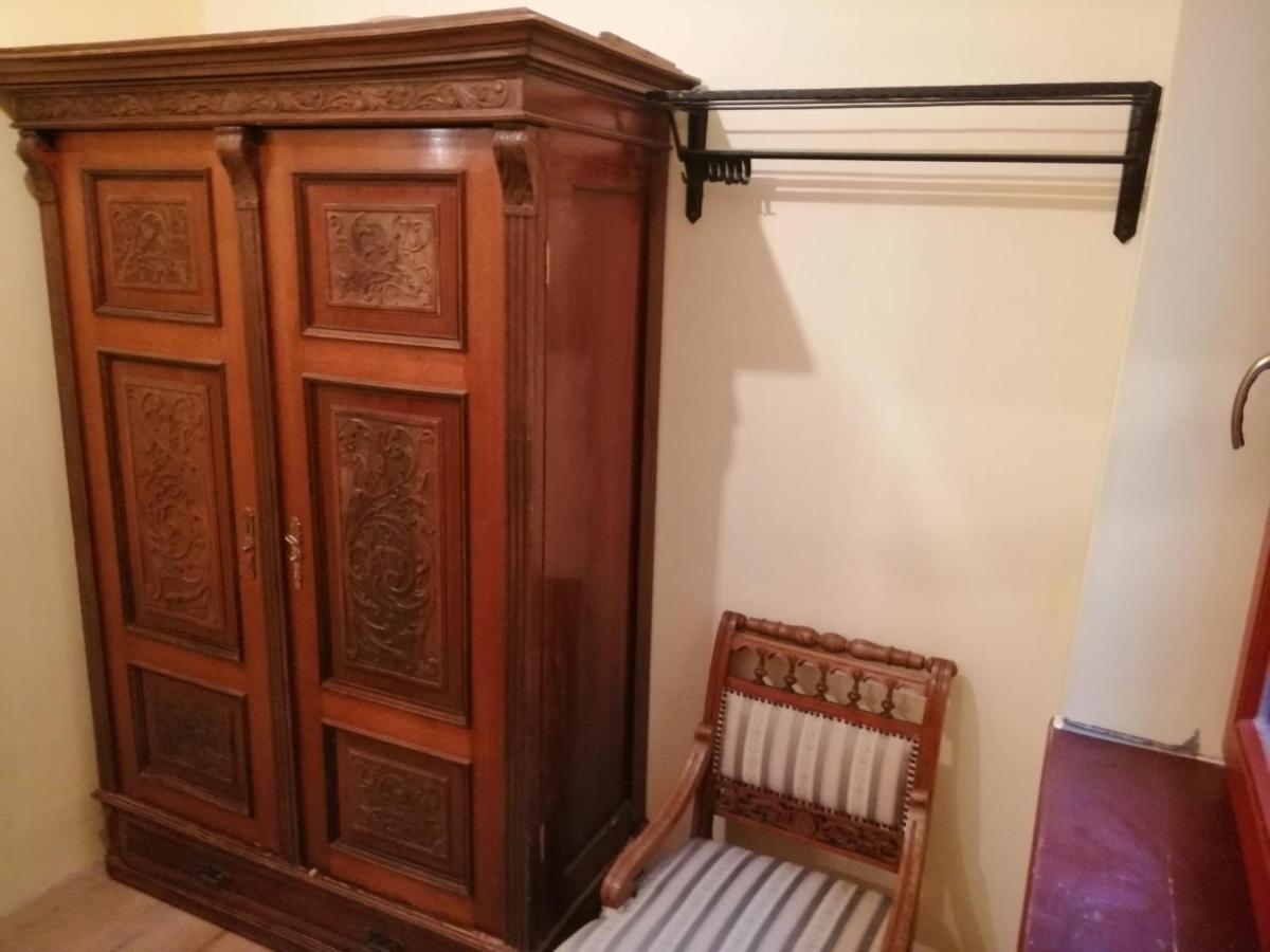 Vizaknai Apartmanhaz Székesfehérvár Exterior foto